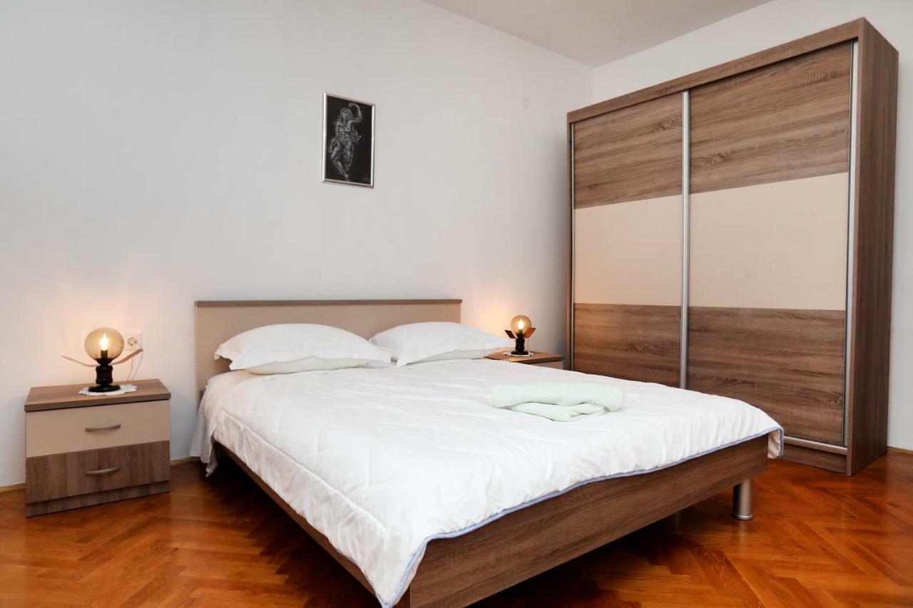 Apartment Katarina Trogir Bagian luar foto