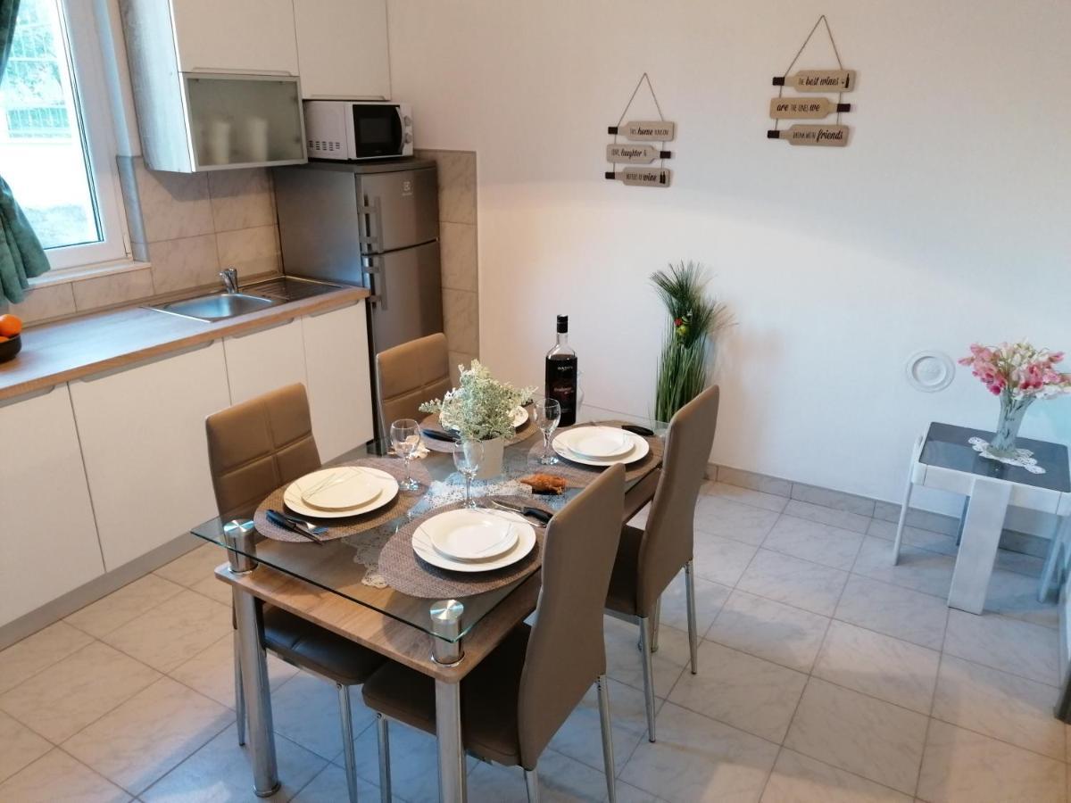 Apartment Katarina Trogir Bagian luar foto