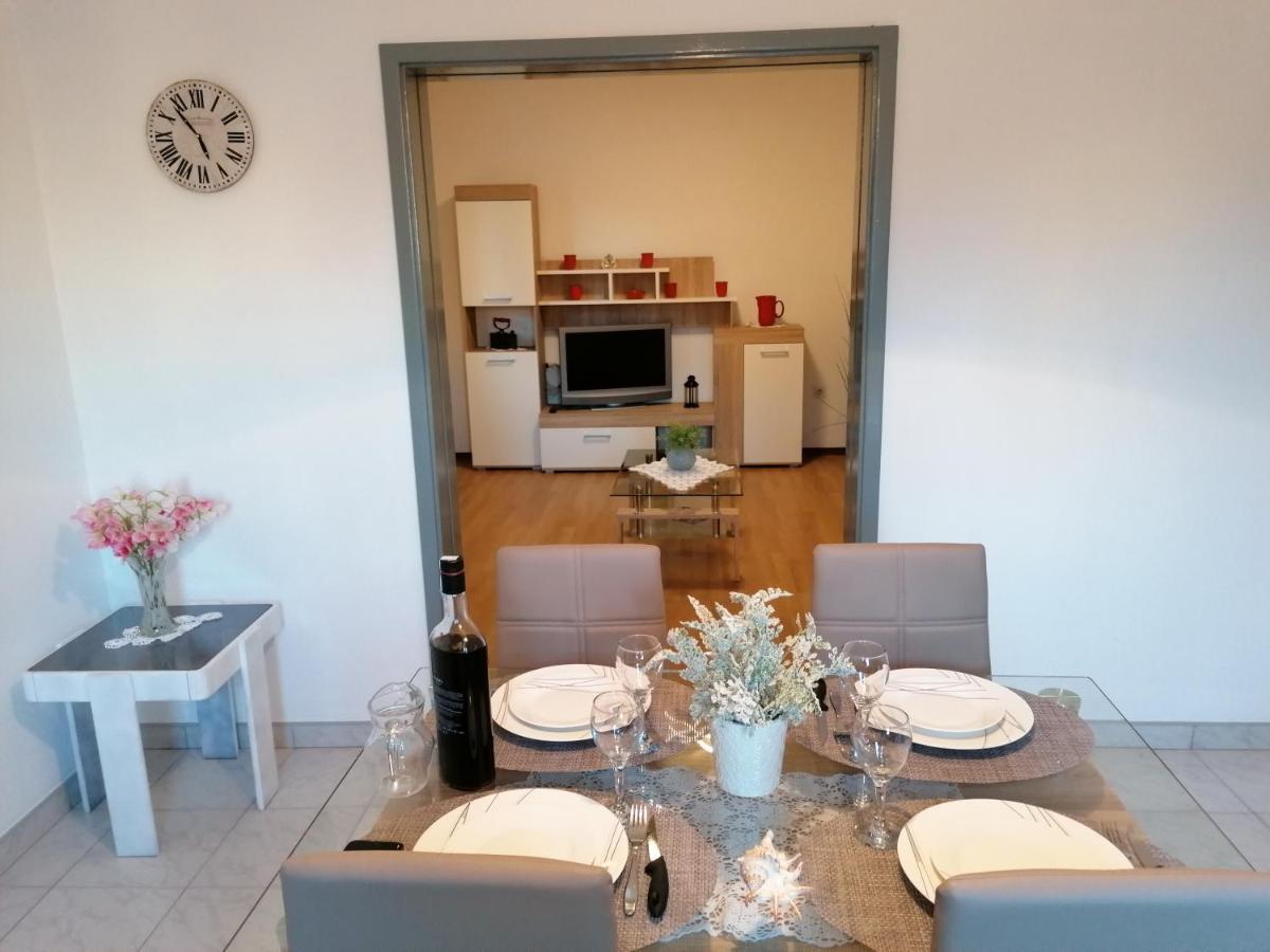 Apartment Katarina Trogir Bagian luar foto