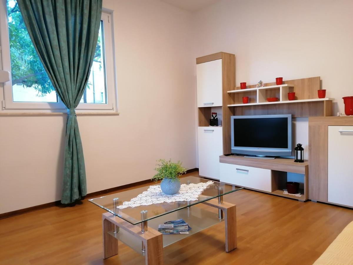Apartment Katarina Trogir Bagian luar foto